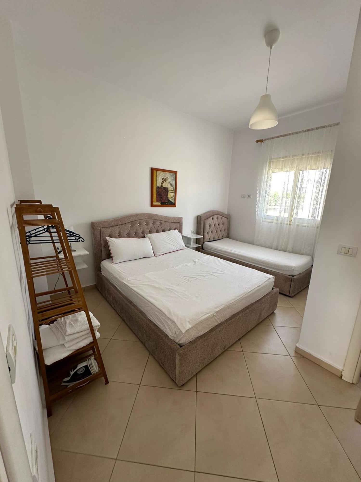 Vila B&E Vlore Exterior photo