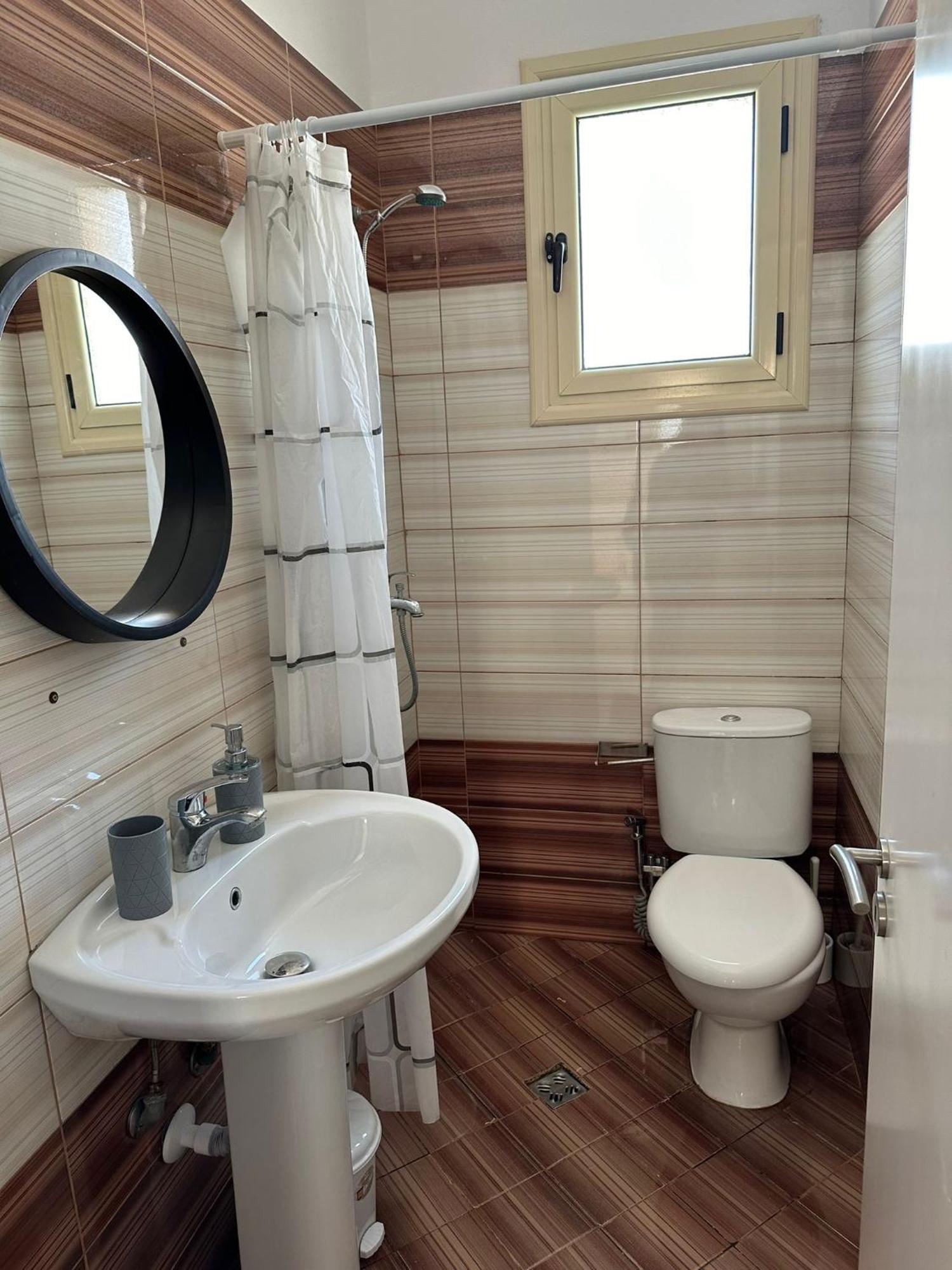 Vila B&E Vlore Exterior photo